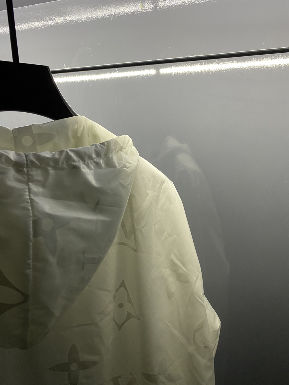 L Monogram noctilucous Coat